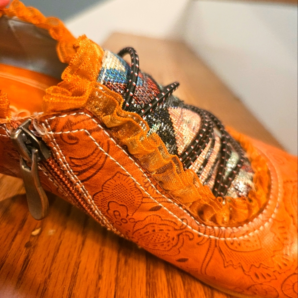 HEELS, "Vintage" Look - 42 - Picture 13 of 14